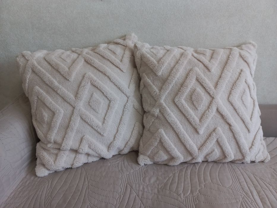 Подушки декоративные разные