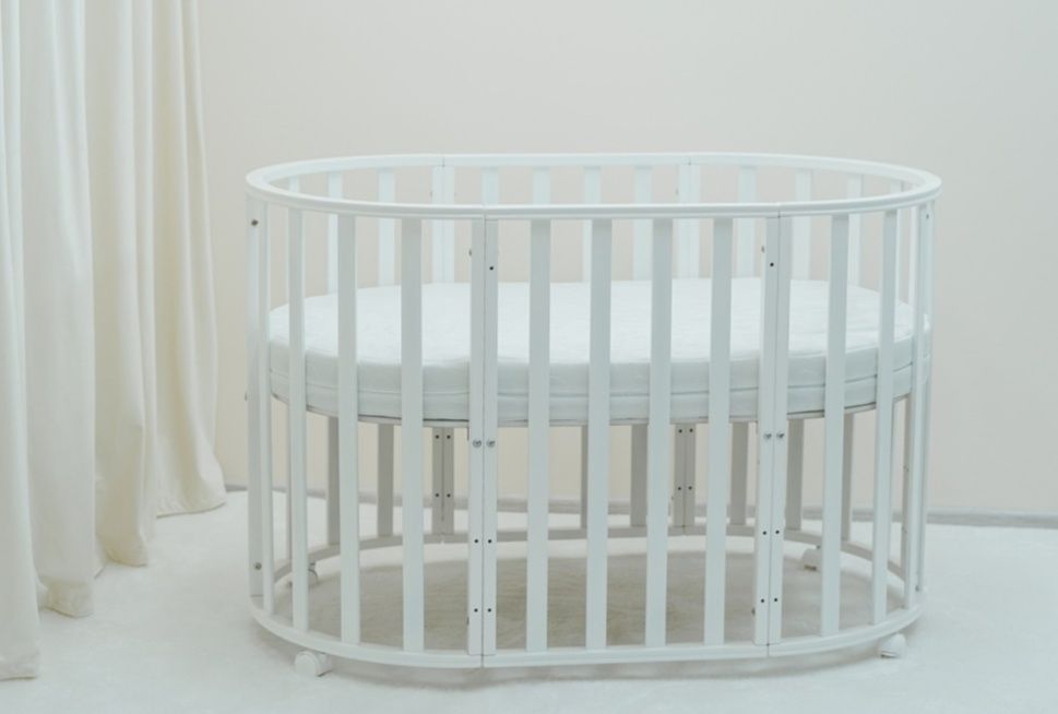 Продам манеж трансформер с маятником