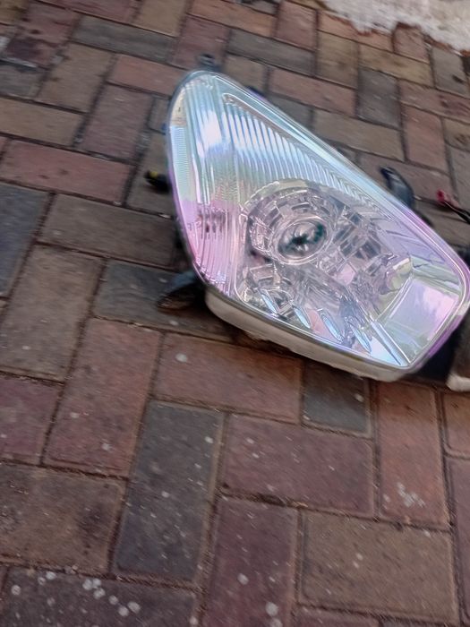 Пер.Лед.Фары.Раф4.2002г.