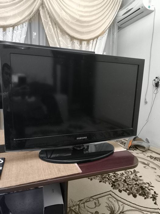 Телевизор Самсунг