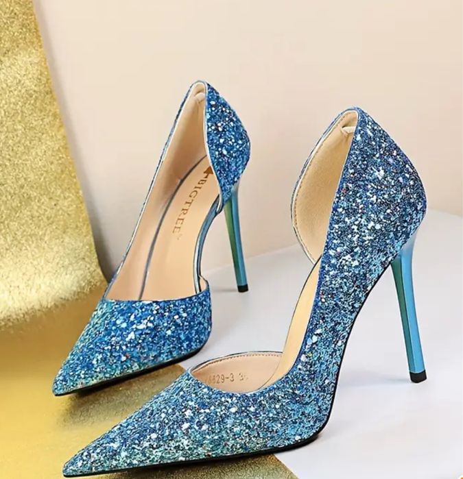 Pantofi cu toc eleganti