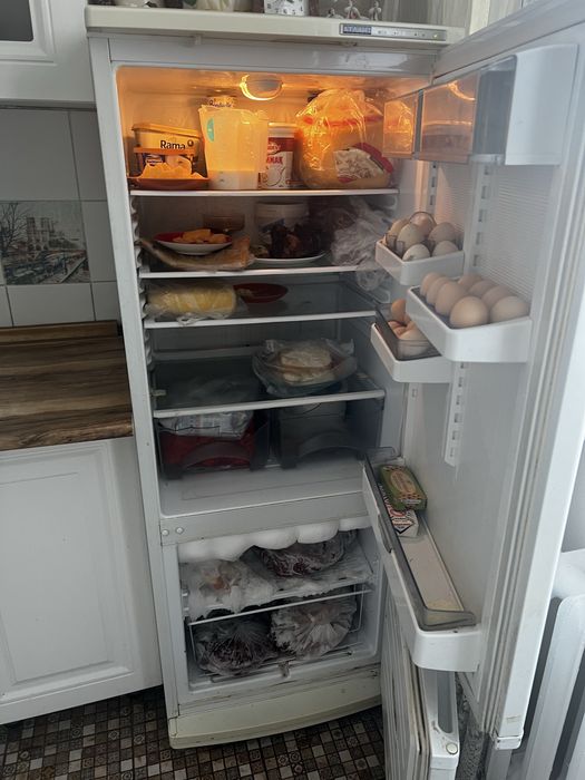 Продам холодильники