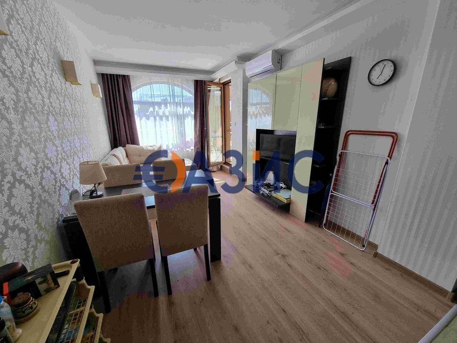 Продава се Двустаен апартамент в к.к. Слънчев бряг - 60 кв.м за 1500 €/кв.м - Снимка #3