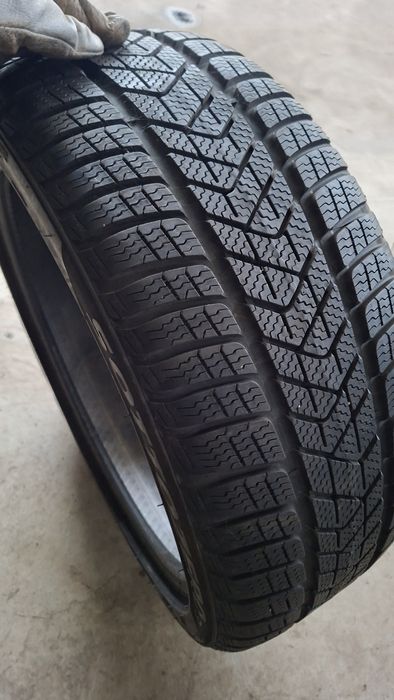 1buc 225 40 R19 Pirelli iarna M+S cauciuc anveopa ms 19