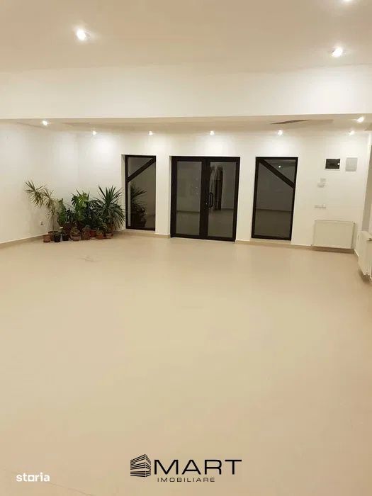 Spatiu Comercial 75 mp Sacele zona Penny