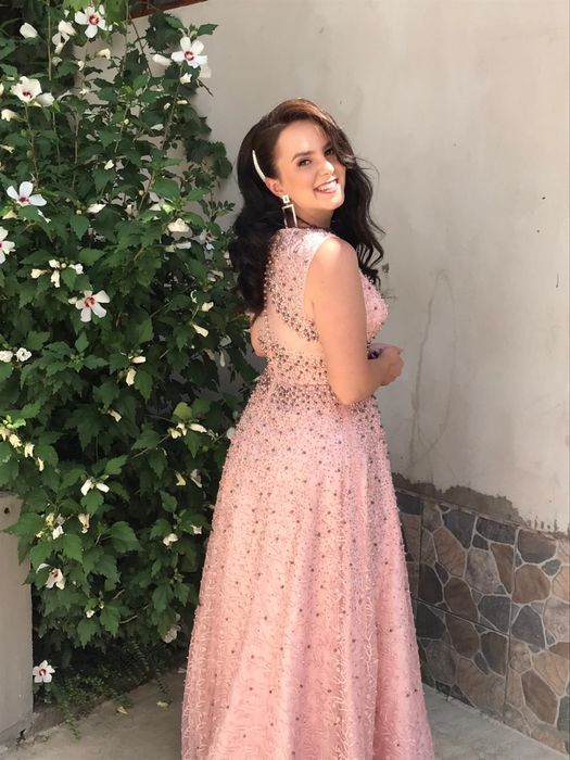 Rochie de nasa lunga cu pietricele