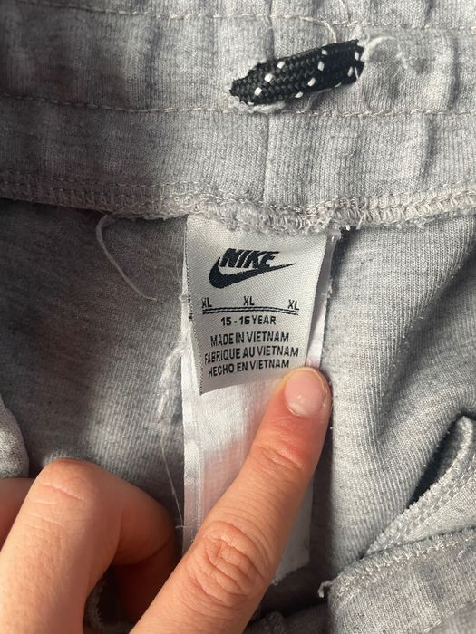 Nike tech детски размер