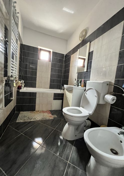 Apartament 69 mp, 3 camere, Mansarda, Zona Soarelui