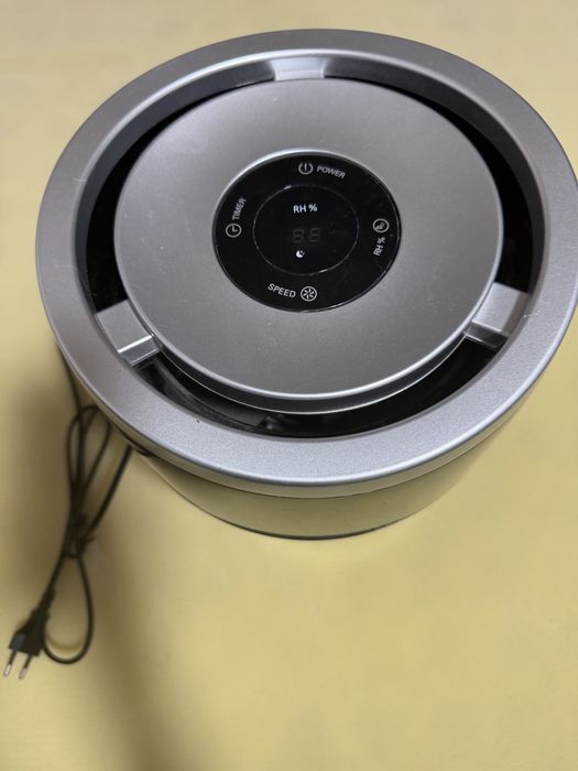 Продам увлажнитель воздуха