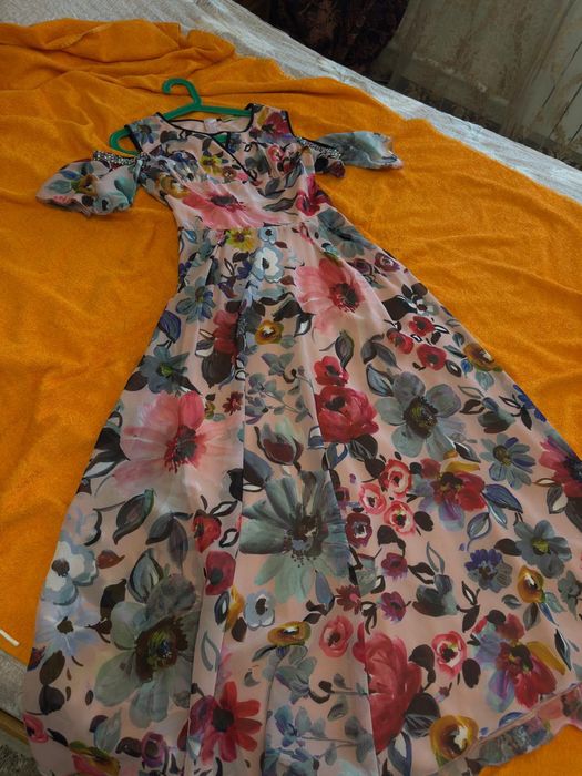 Платье  на выход