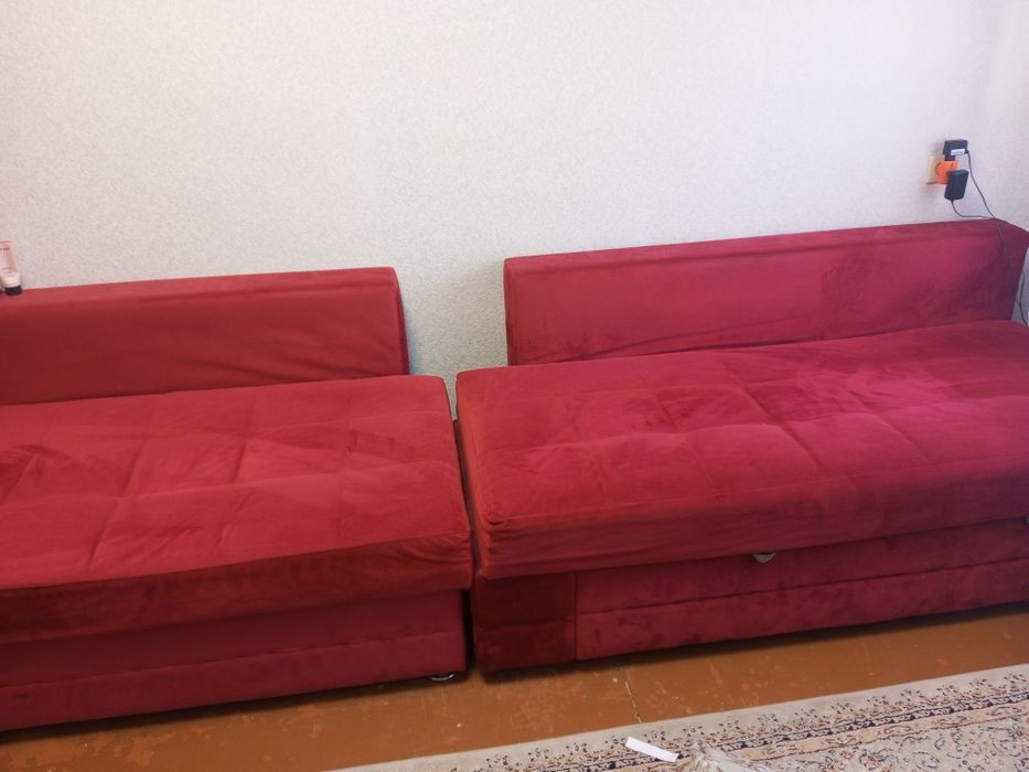 Мягкий уголок диван