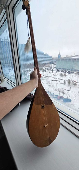 Домбыра инструменталды