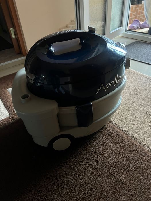 Aspirator ca nou ,are și funcție de spălat