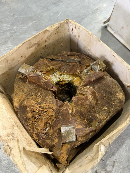 Нови универсали Ф200 с прави и обратни челюсти