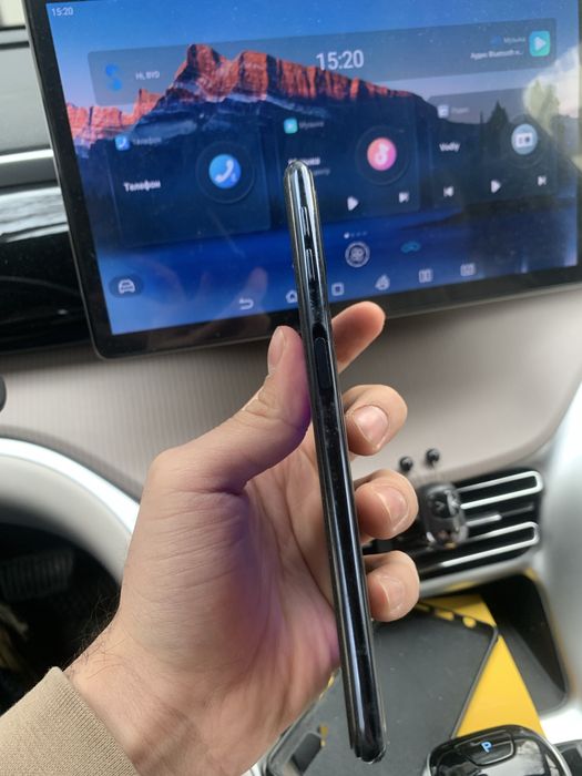 Продам Samsung Galaxy A7 (2018)