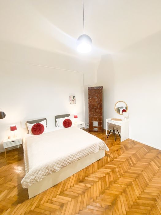 Regim hotelier central plata card vacanta