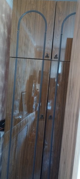 Шкаф для дачи вместительный