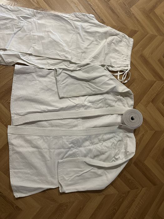Недорого продам кимано