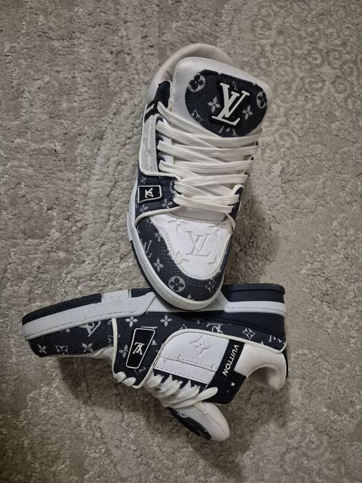 LV trainer albastri