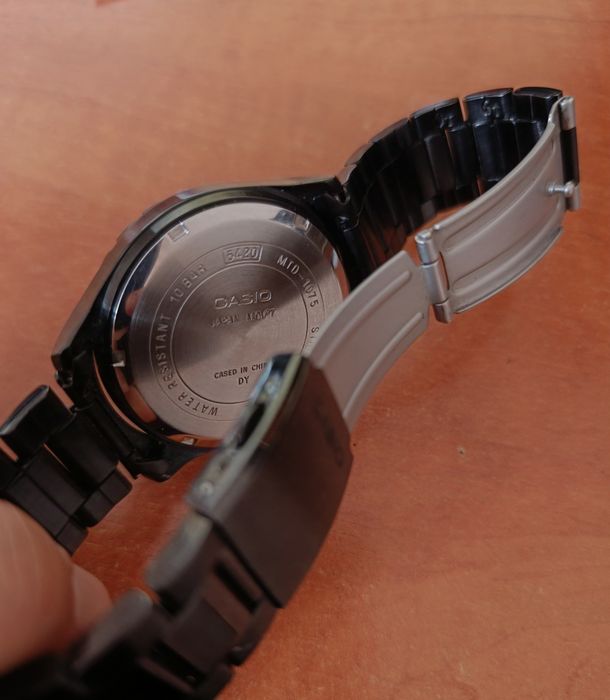 Продаются наручные часы Casio MTD 1075