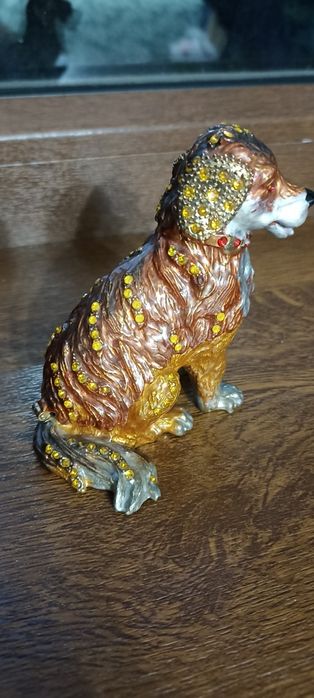 Статуэтка собака шкатулка