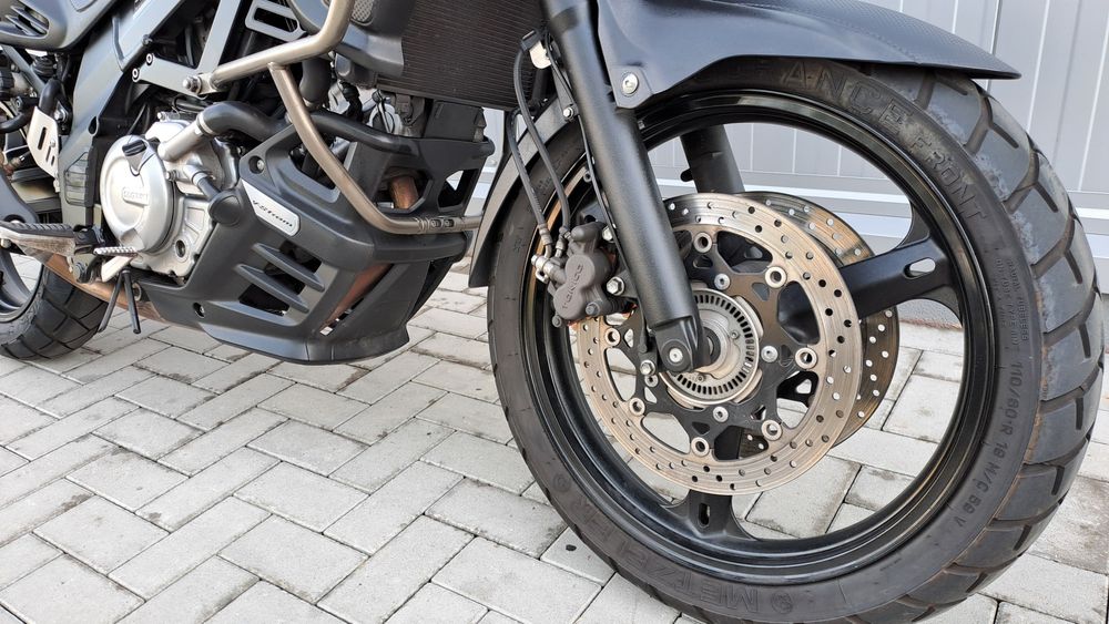 MotoFly Ploiesti vinde Suzuki DL650 V-Strom  2012