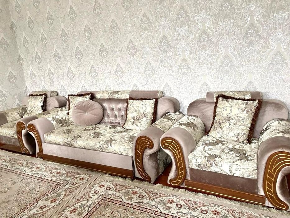 Диван Б-У цена договорная