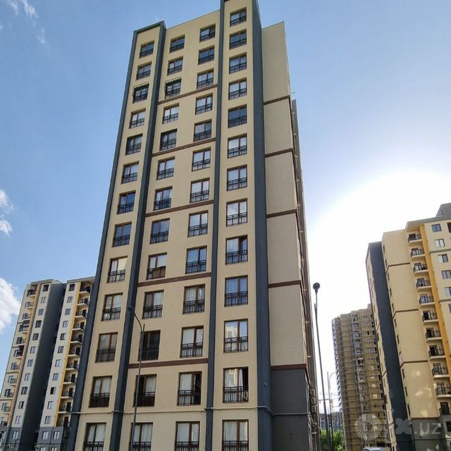 Юнусабад 1комнатная квартира продаётся.