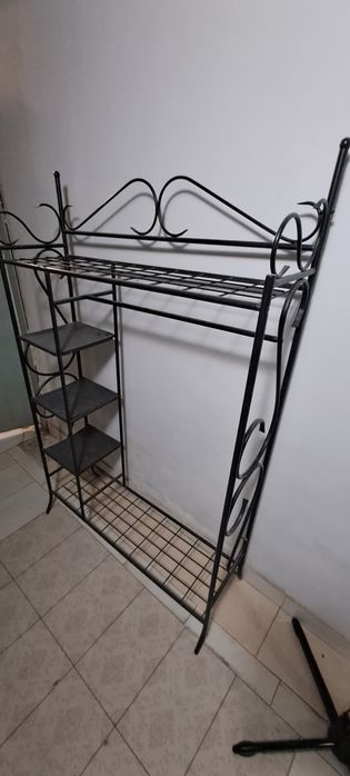 Прихожая из метала