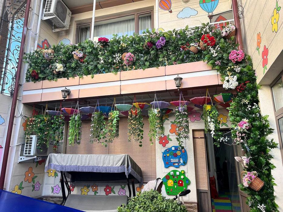 Декоративные растения! Декорация с искусственнымы цветами