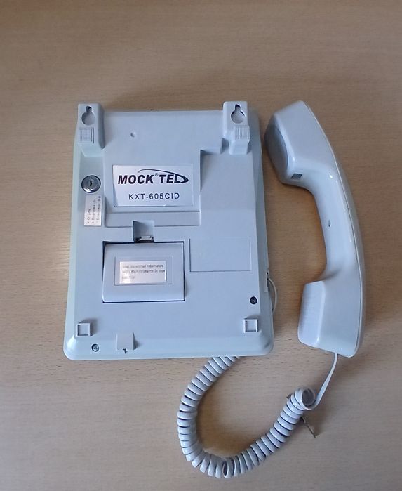 Продам телефон стационарный кнопочные