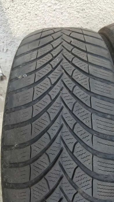 Vând anvelope iarnă, 196 65 R15, DOT 2021, Preț pe set de 4 = 160 Lei