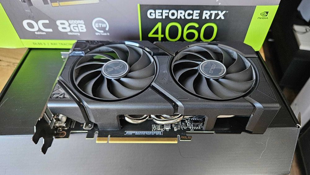 Placa Video ASUS Dual GeForce RTX 4060 OC 8GB GDDR6