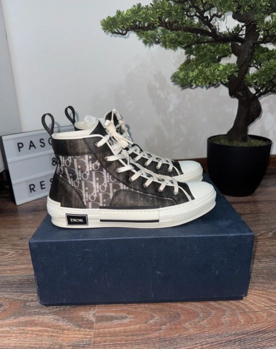 Dior b23 high premium