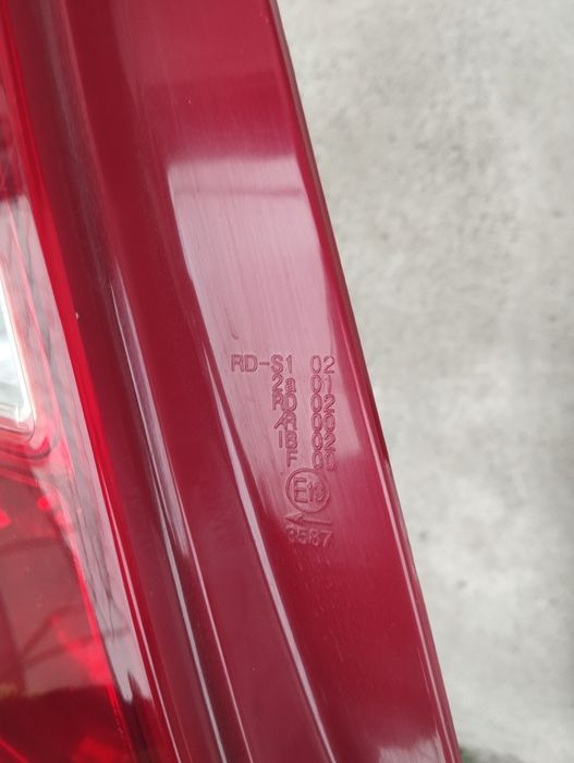 Задние фары Lacetti, оригинальные, заводские, 500 тысяч, торг уместен