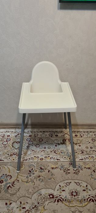 Детский стульчик для кормления