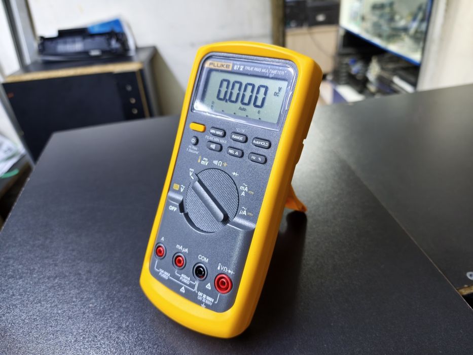 Продам Fluke 87V