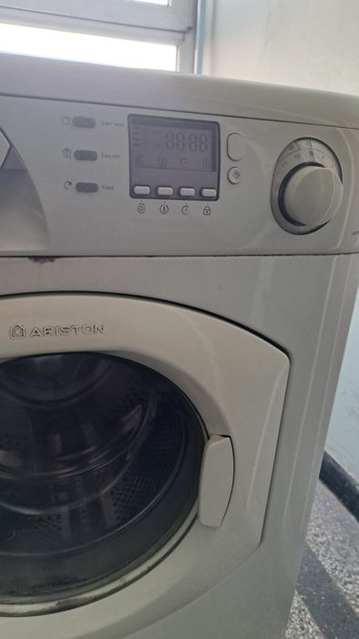Пералня  Ariston