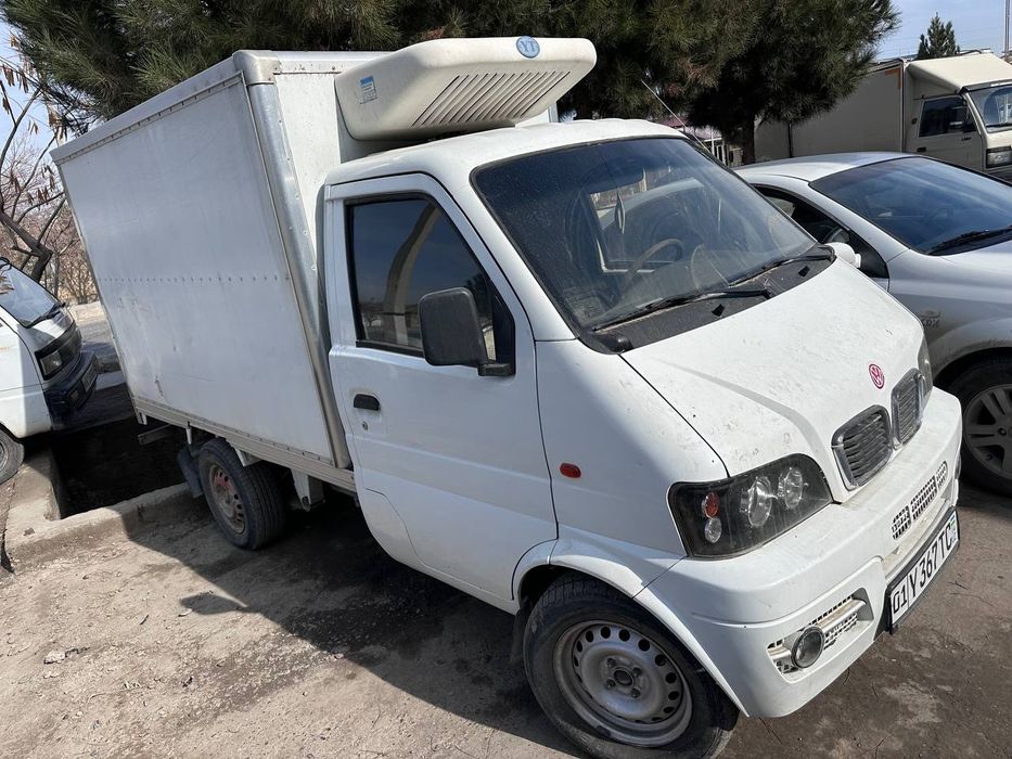 Dongfeng  EQ1020
