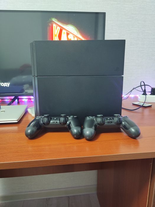 Playstation 4 с играми