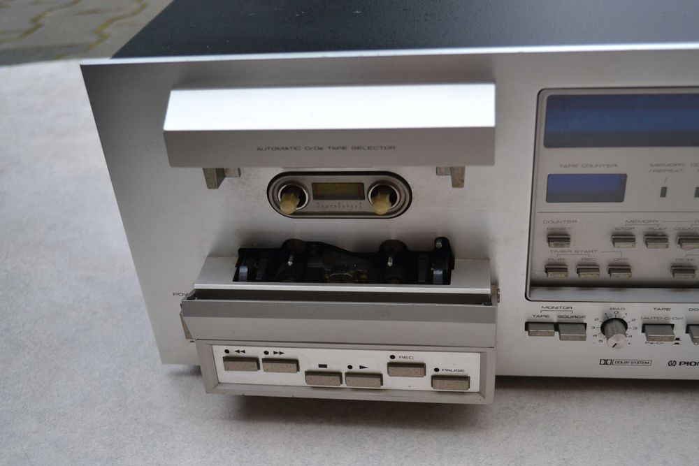 Deck Pioneer CT F 900 Blue Line