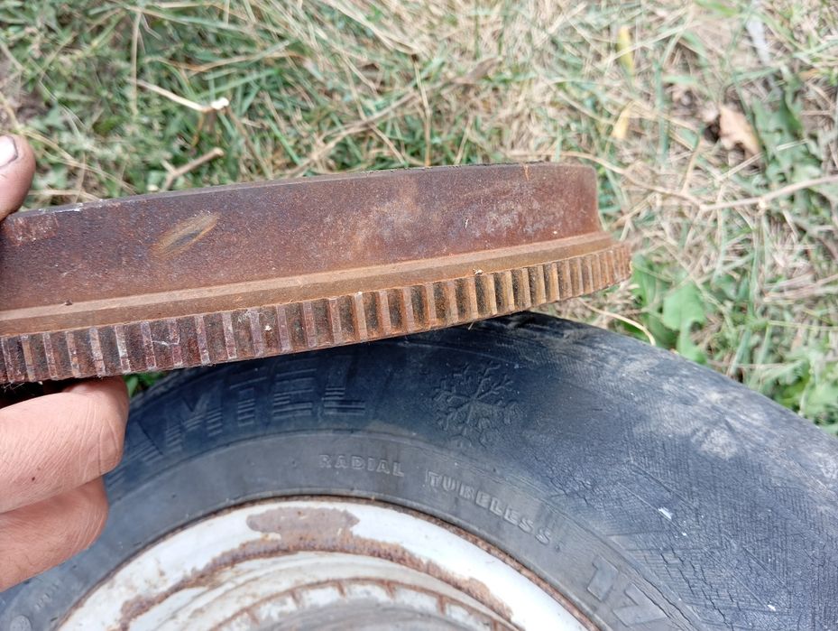 Продам запчасти на газель 406 двигатель