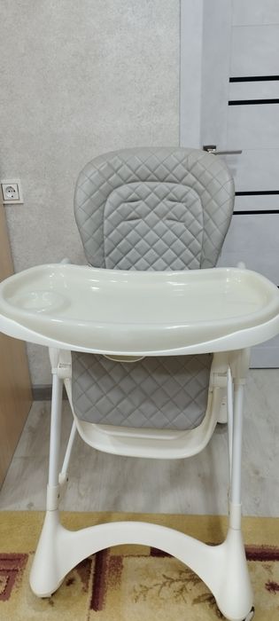 Продам стульчик для кормления