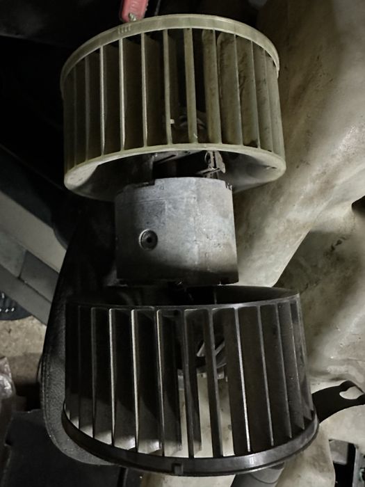 Бардачок на БМВ Е36 BMW E36