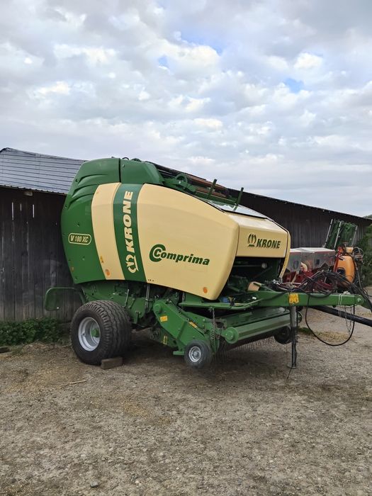 Balotiera Krone Comprima John Deere