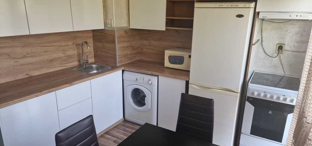 Продава се Тристаен апартамент в Пловдив, Център - 70 кв.м за 2029 €/кв.м - Снимка #2