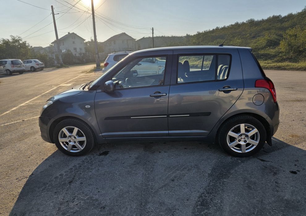 Suzuki Swift 1.3i 4x4