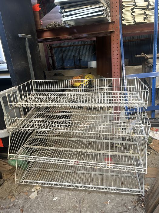 Стелаж   кошници  4