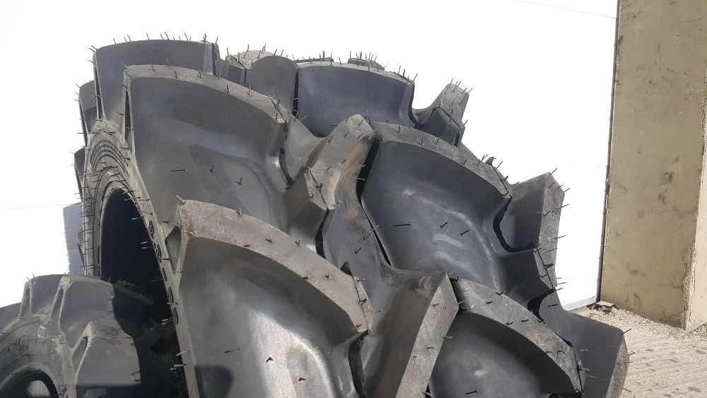 Cauciucuri noi 8.3-22 BKT pentru japonez anvelope crampon mare