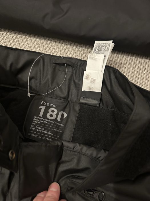 Geaca si pantaloni schi